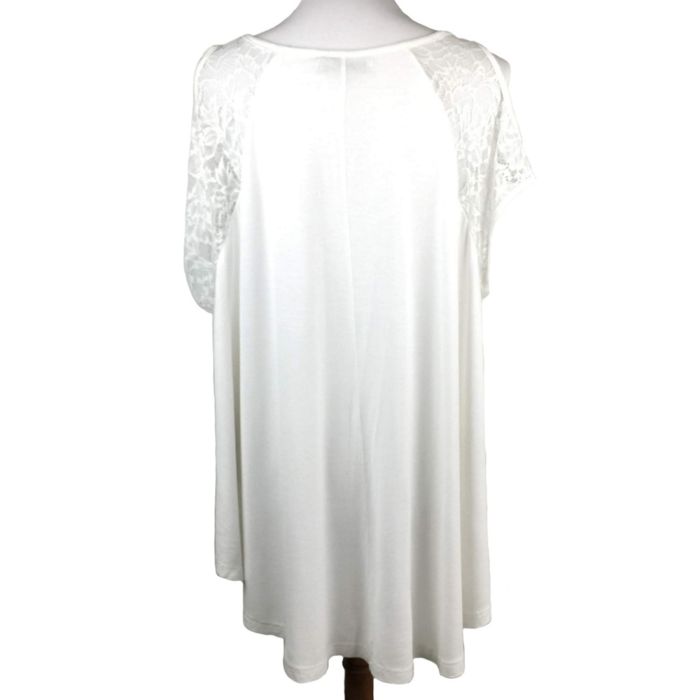 S. Line Lace Cold Shoulder Top - Picture 5 of 6
